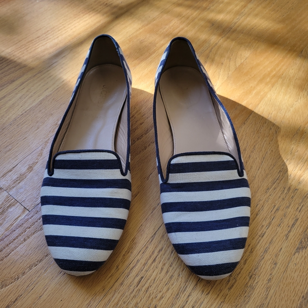 Size 8.5 j.crew women's loafers, navy blue and white